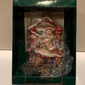 NWT FITZ & FLOYD SANTA’S MAGIC WORKSHOP ORNAMENT.